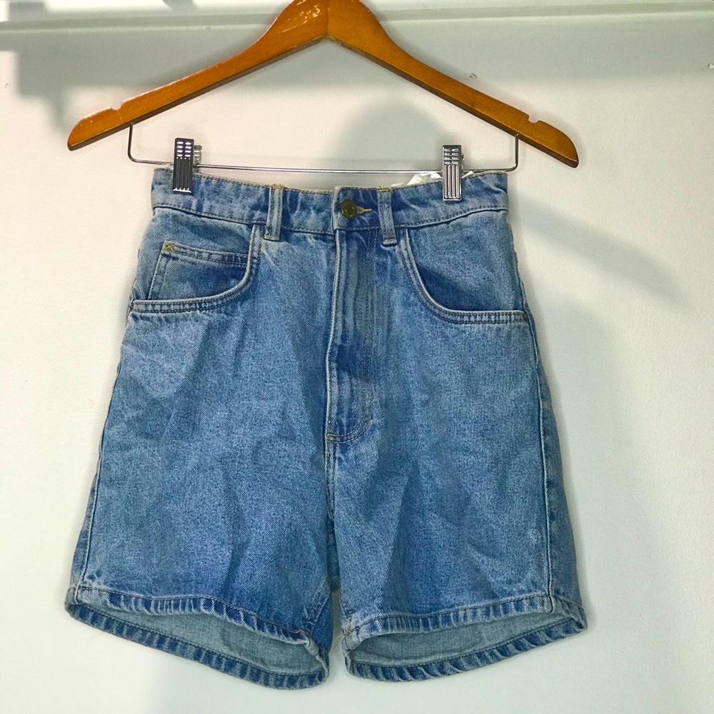 “Zara” High waist denim shorts